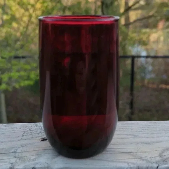 Ruby  Red glassware - Picture 7 of 10